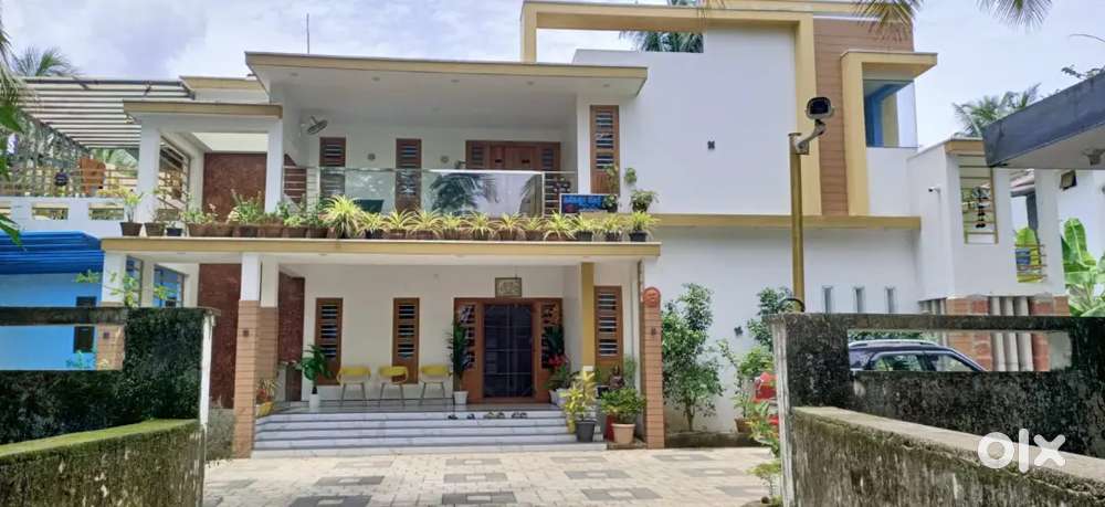 Pappinissery - 4 BHK House for sale