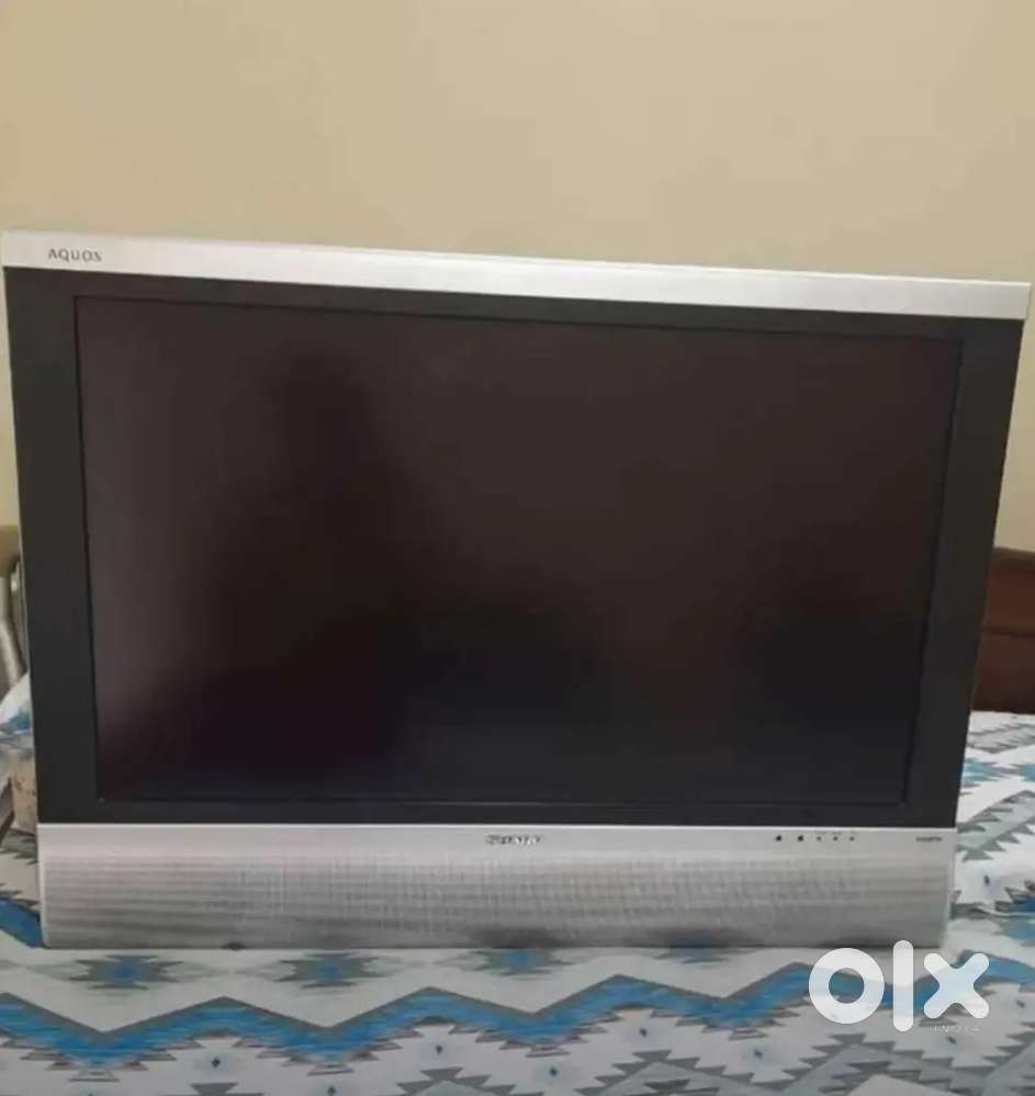 Sharp TV Model No LC32AF3M.