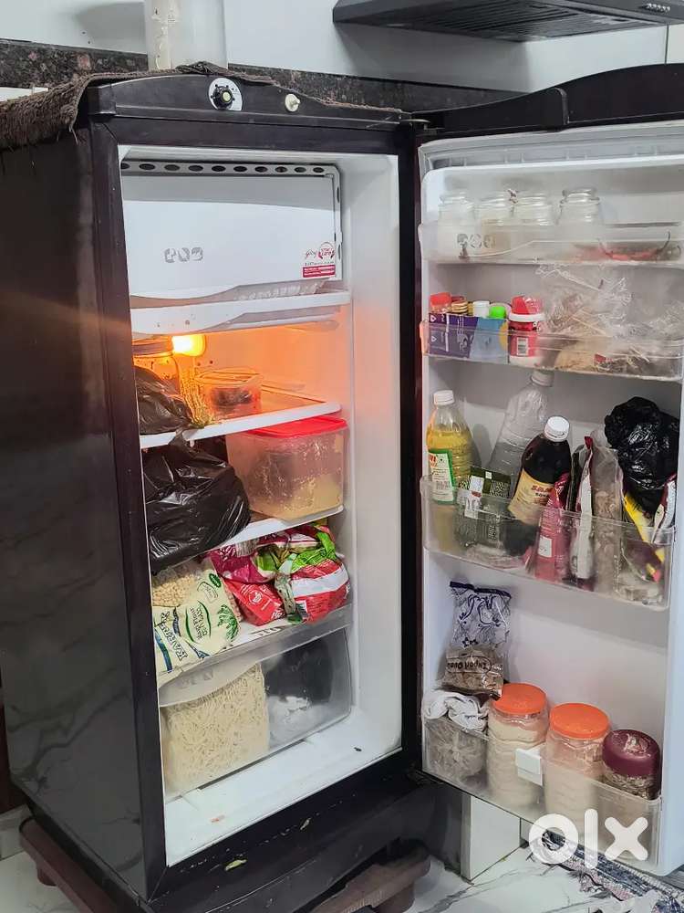 In very good condition Godrej , Pentacool 5 Refrigerator