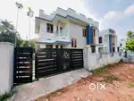 ആലുവ യുസി കോളേജ് മാളികംപീടിക 4സെന്റ് 1600sqrt 3bhk 57lakh