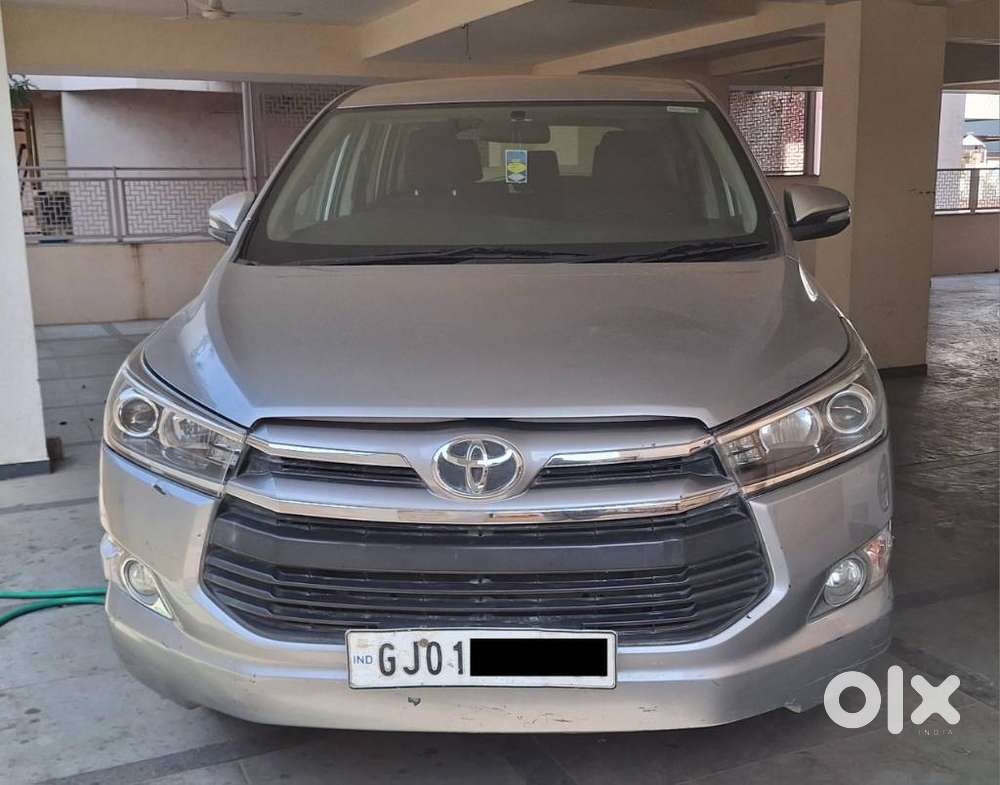 Toyota Innova Crysta 2.4 V, 2016, Diesel
