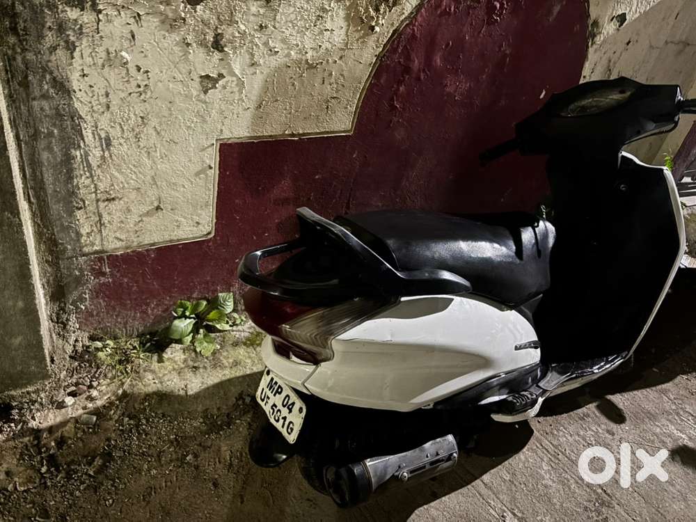 Lene wale hi message kare bank kit scooty