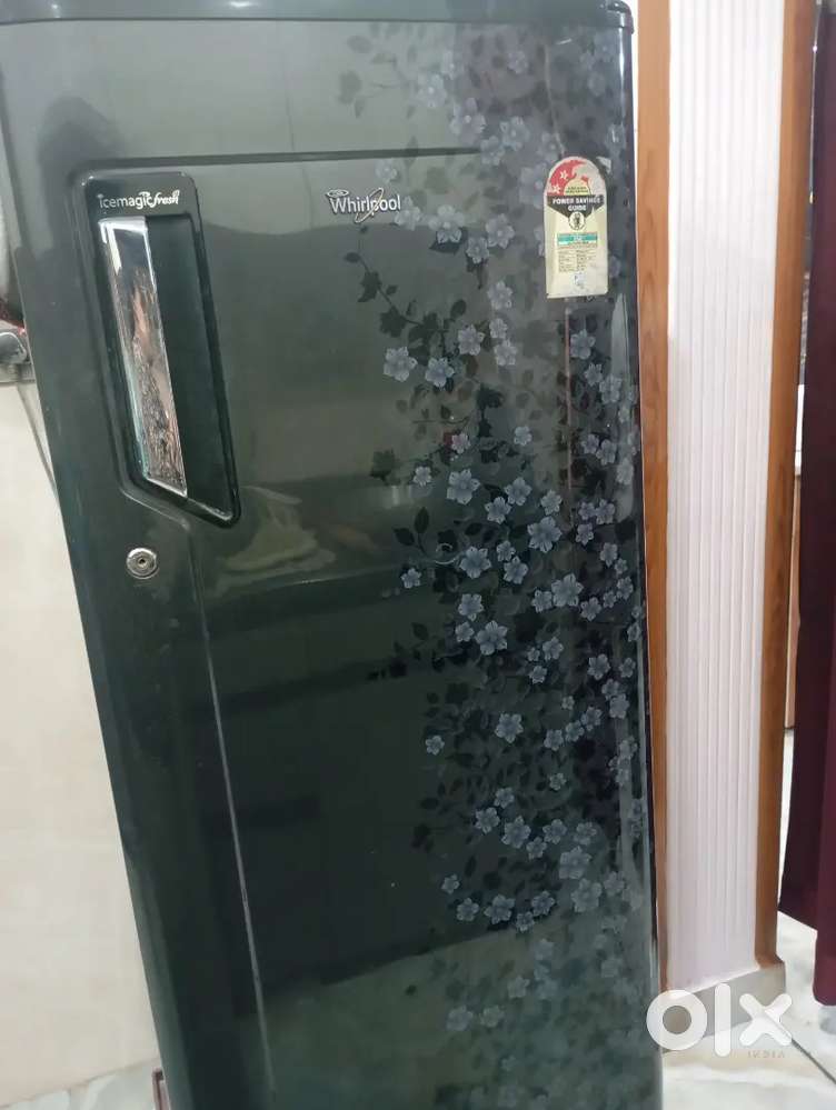 Whirlpool refrigerator single Door ,4 star refrigerator