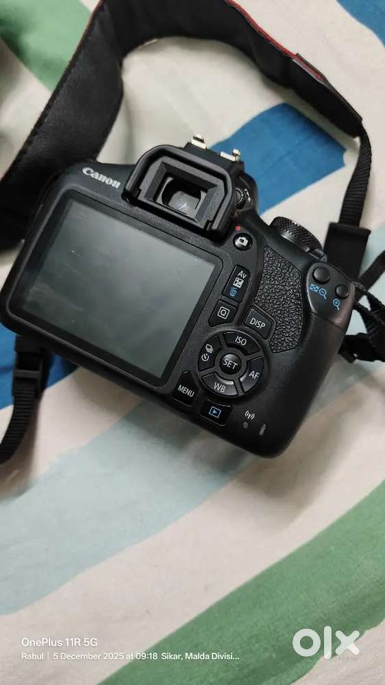 Canon 1500D