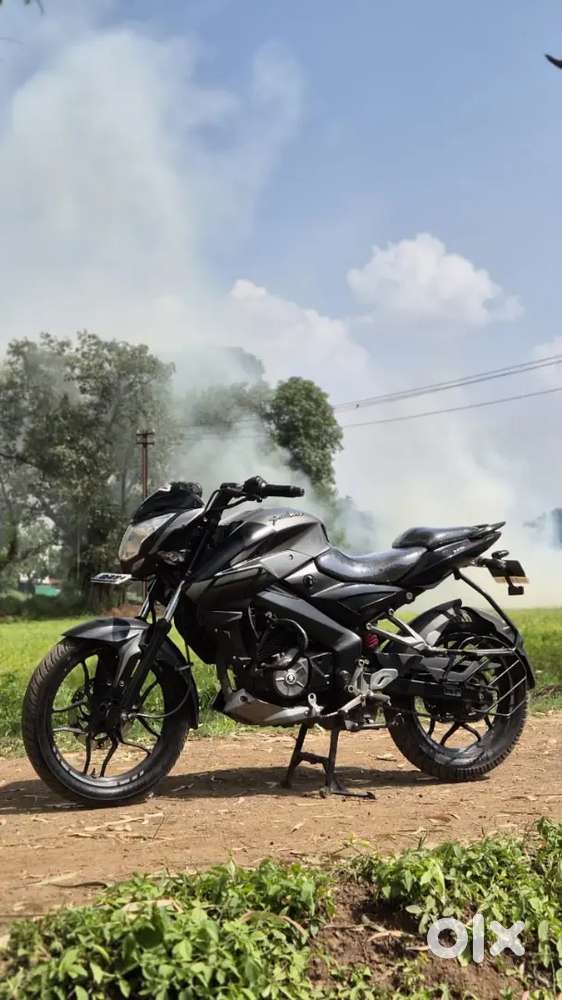 Pulsar NX 160