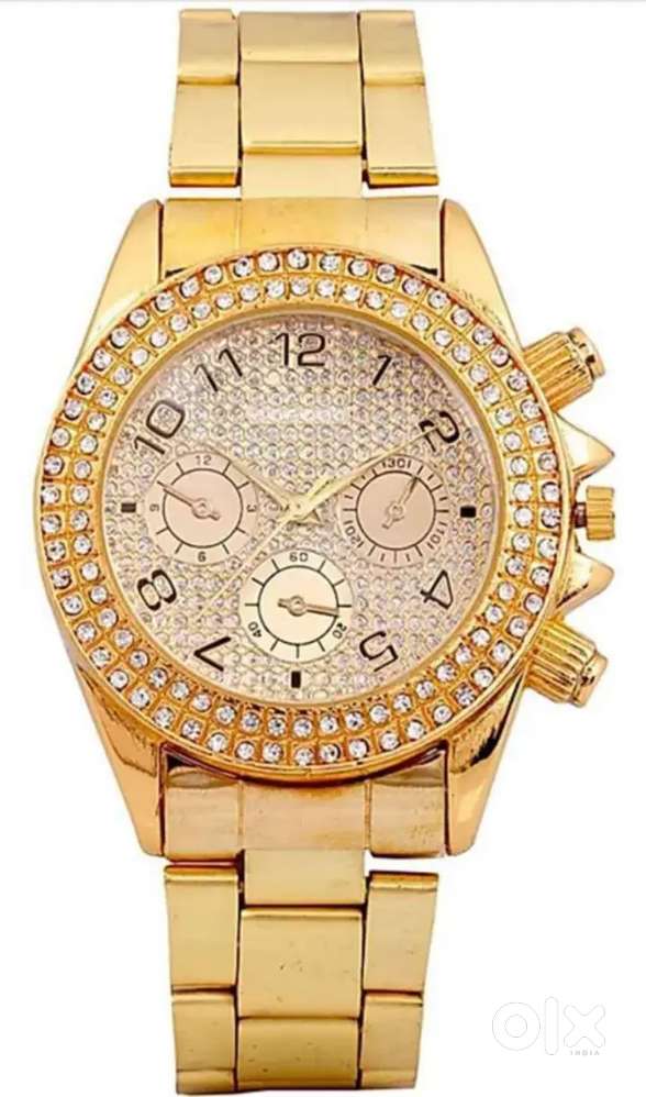 Branded golden watch For men