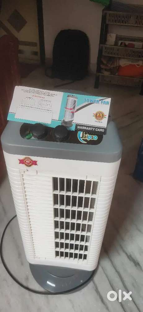 New and unused tower fan