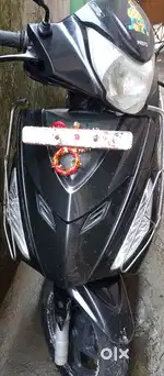 Beautifu condition, well maintain, No scratch, no need to any work.