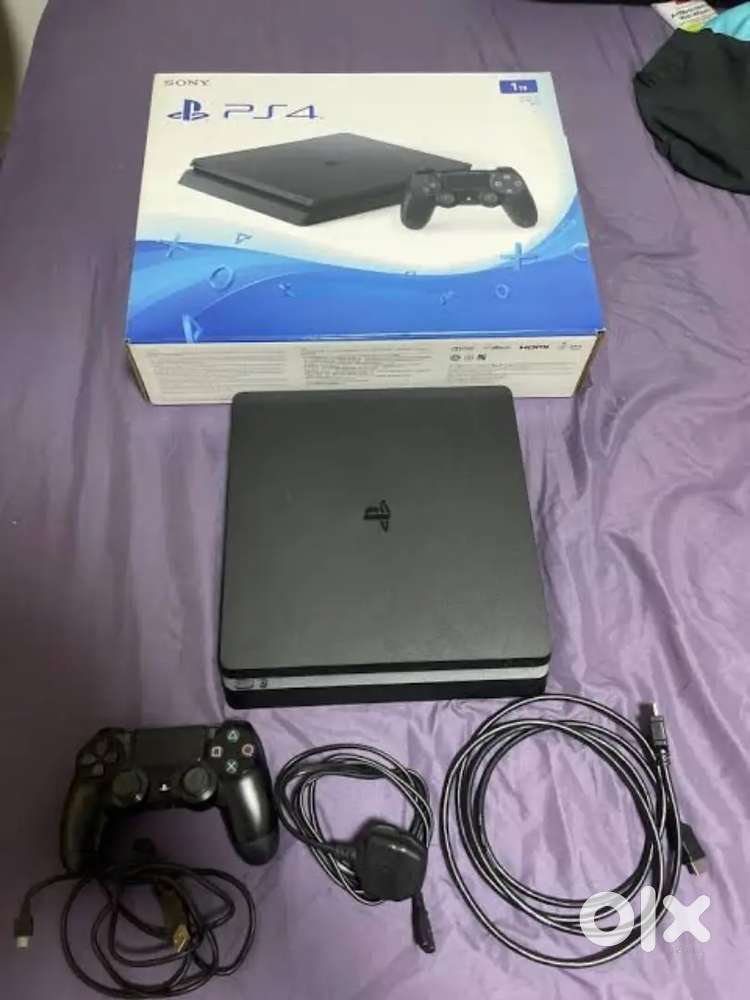 PS4 Slim only for 18500