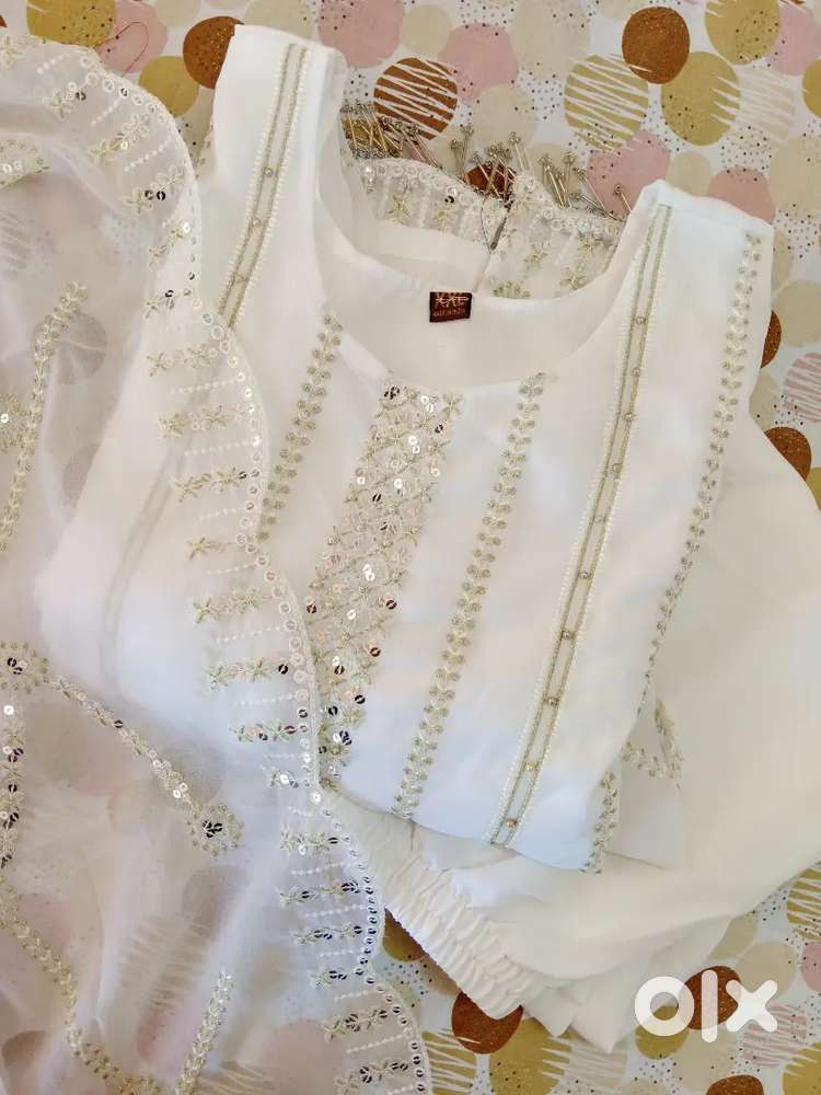 Peaceful Moon White Color Georgette Embroidery Sequence Kurta set