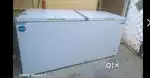 RUNNING BLUE STAR DEEP FREEZER