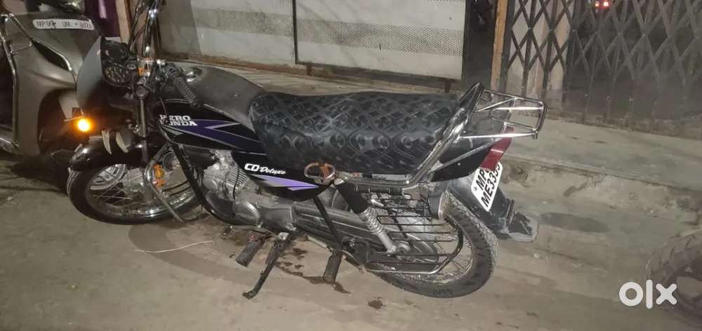 भैया 2006 मॉडल है 1 साल तक और कागज है₹17000 कीमत
