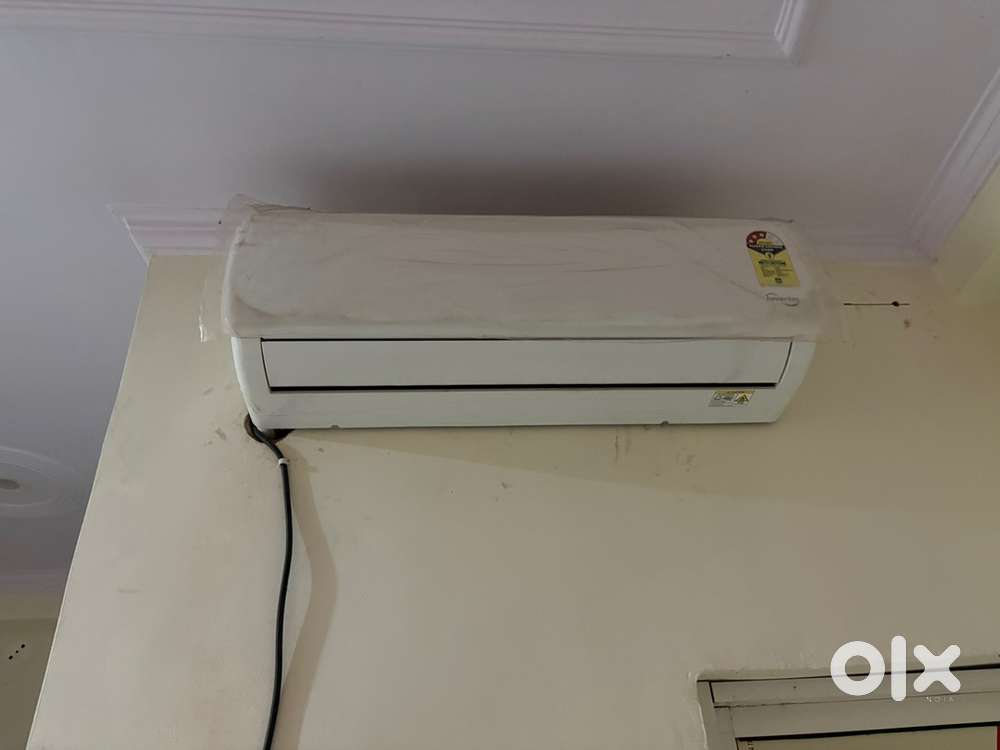 Brand New 6 months Old 2025 Model(2 Free service pending)