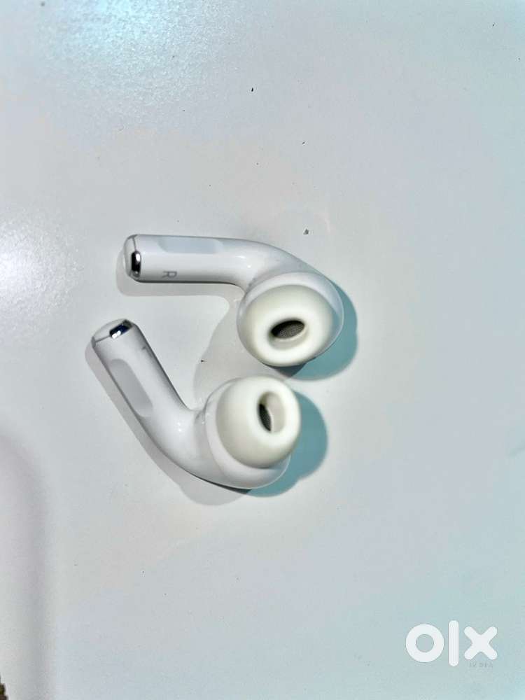Airpods Pro 2 Type C under Apple warranty in very good condition!