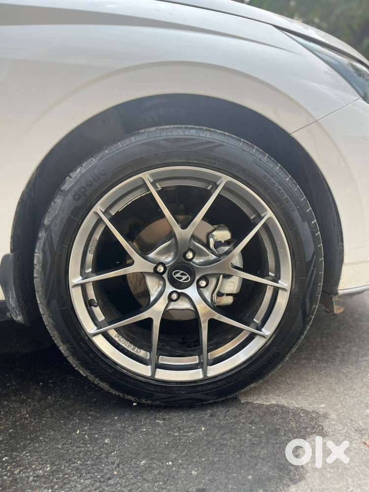Alloys and tyre