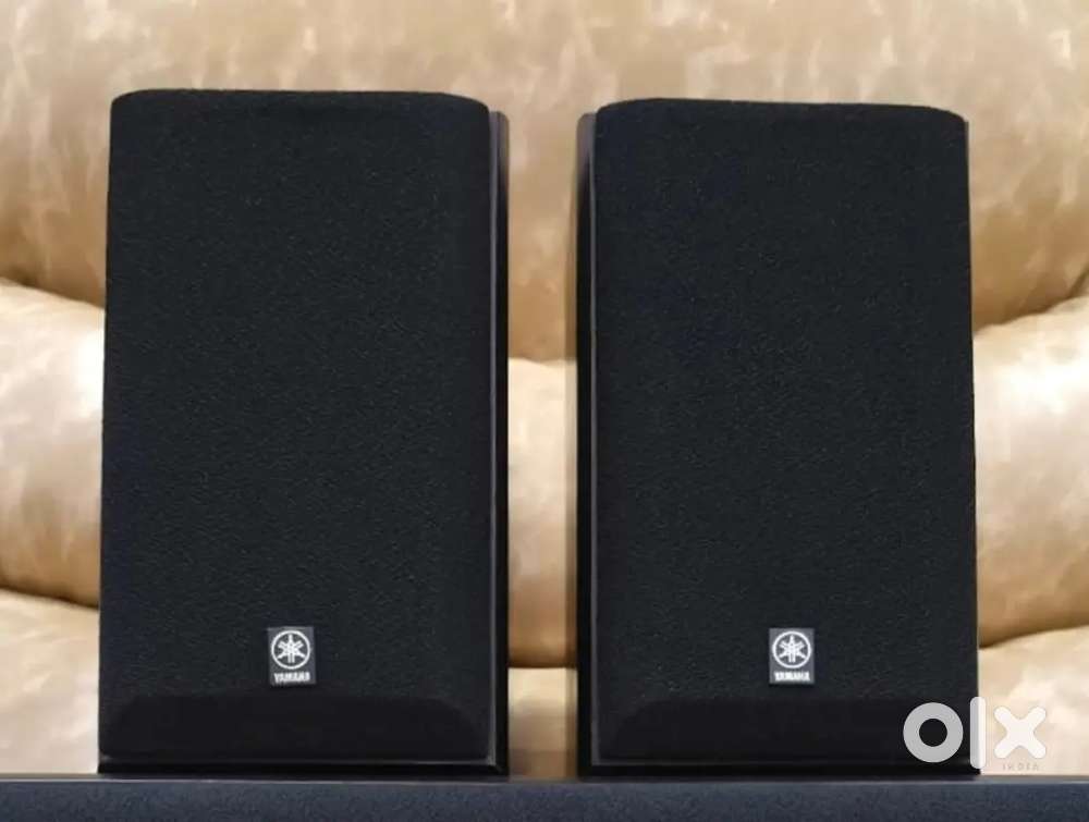 YAMAHA NS-E8900 SURROUND SPEAKERS