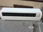 Moving out sale Of Hitachi and Daikin acs