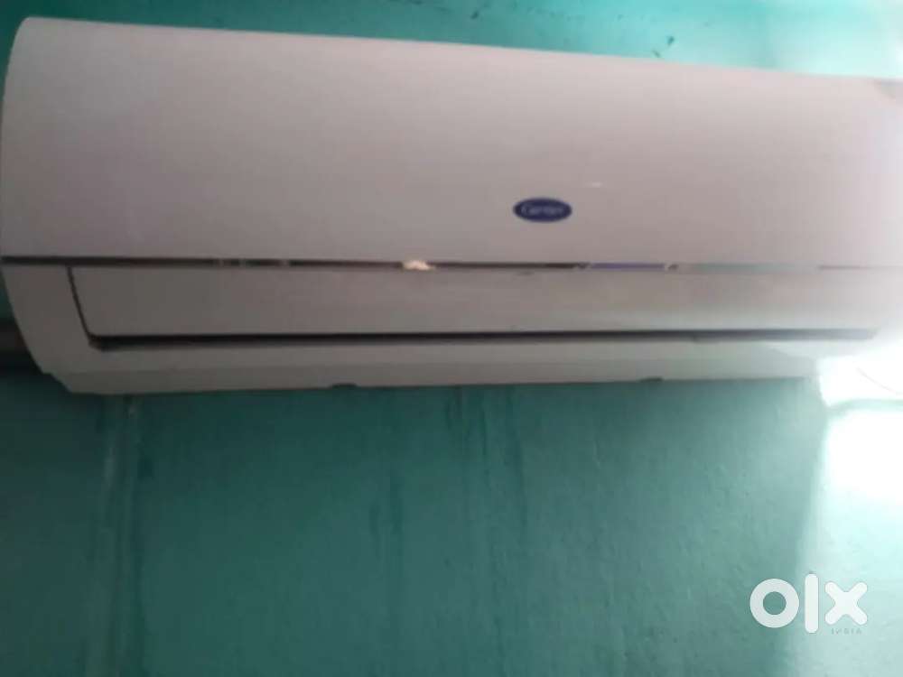 Career split AC 1 ton urgent sale