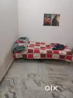 Need roomate boys sharing