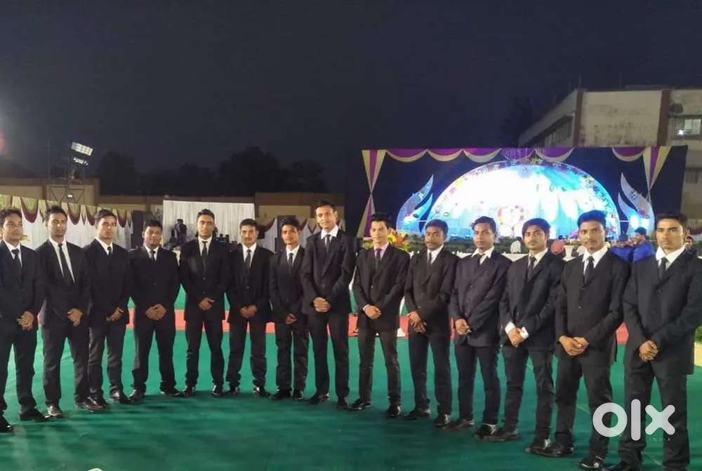 Needs boys and girls for catring event