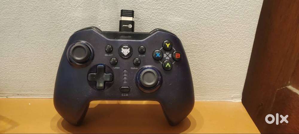 Brand new evofoxx Elite X wireless game pad