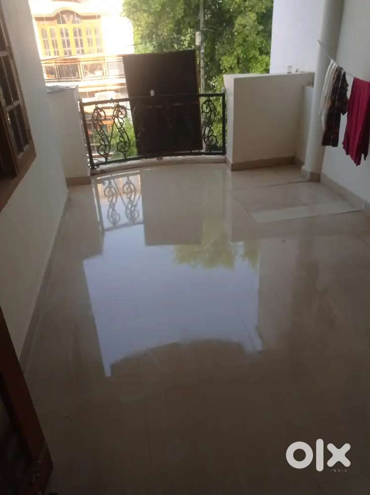 For family jankipuram sector -J behind St. Mary polyclinic