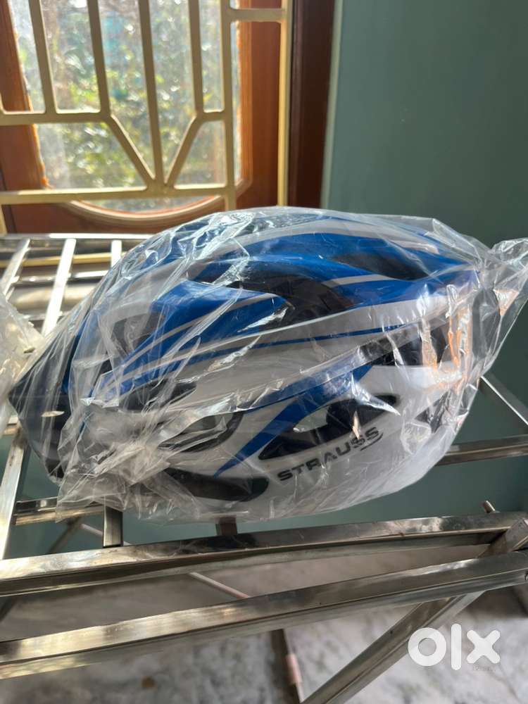 Montra Downtown with a brand new head guard of strauss large size