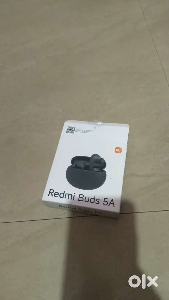 Earbuds  new