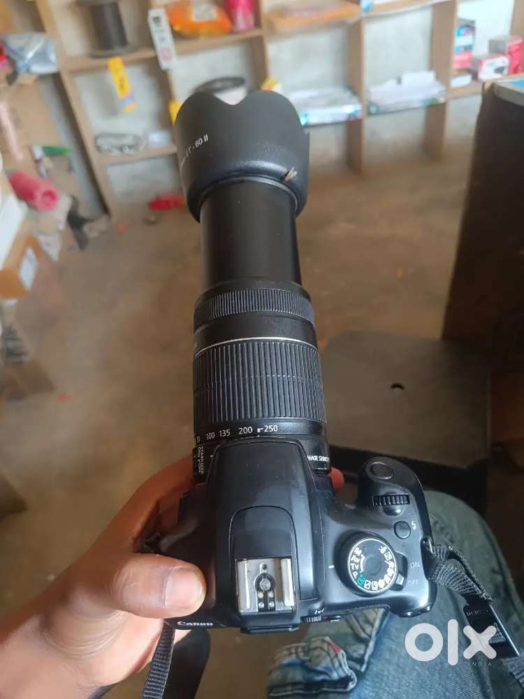 Canon 1200d good kandisan 18-55.or 55-250 -3betry all ex-series