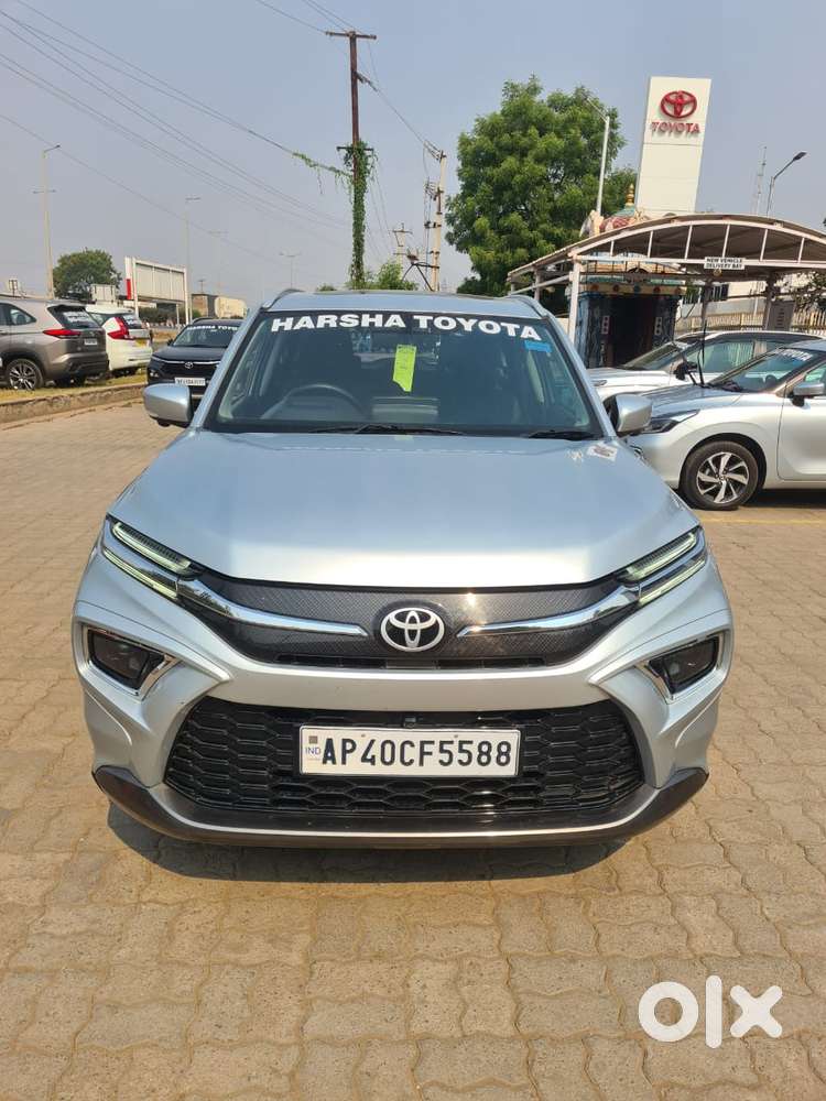 Toyota Urban Cruiser Hyryder 1.5 V Hybrid, 2024, Petrol
