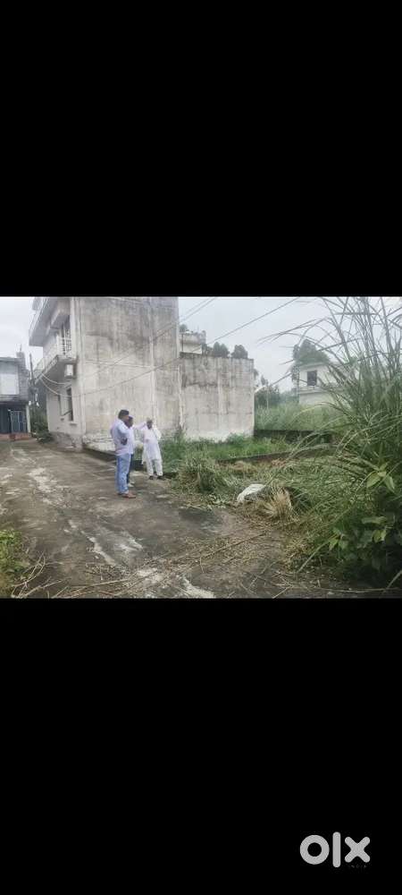 104 gaj plot size hain920 seq.ft