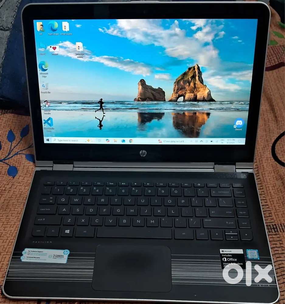 Hp 2 in1  touch laptop urgent sell