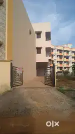 -{ URAPAKKAM - 1BR FLATS FOR SALE. 1.73Km from GST Road }-