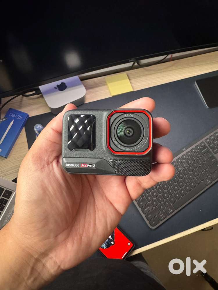 INSTA 360 ACE PRO 2