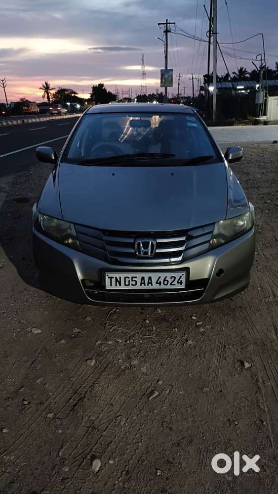 Honda City 2011-2013 1.5 V MT Sunroof, 2009, Petrol