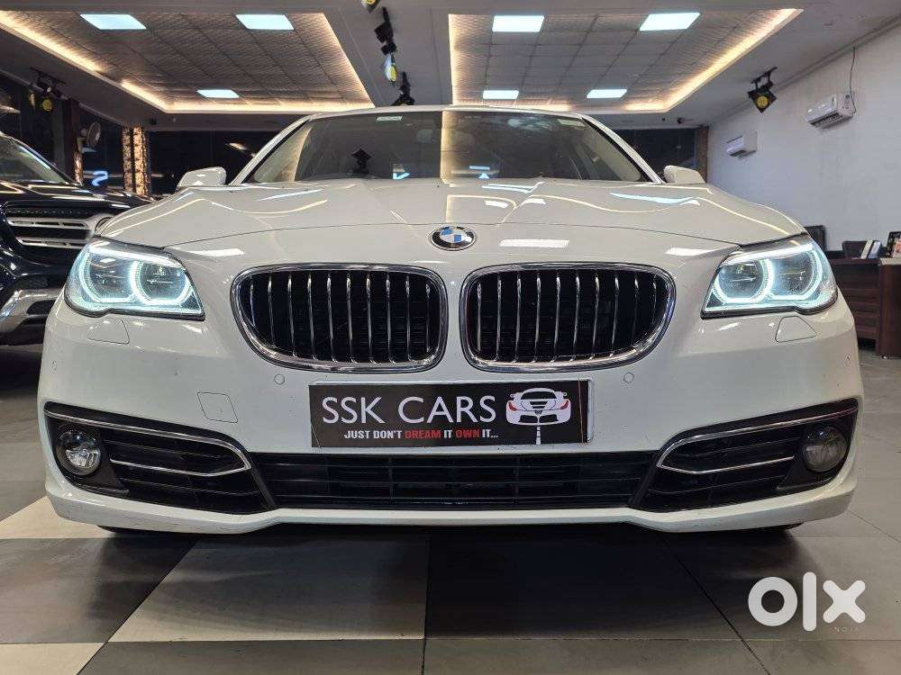 BMW 5 Series 2.0 520D Luxury Line, 2016, Diesel