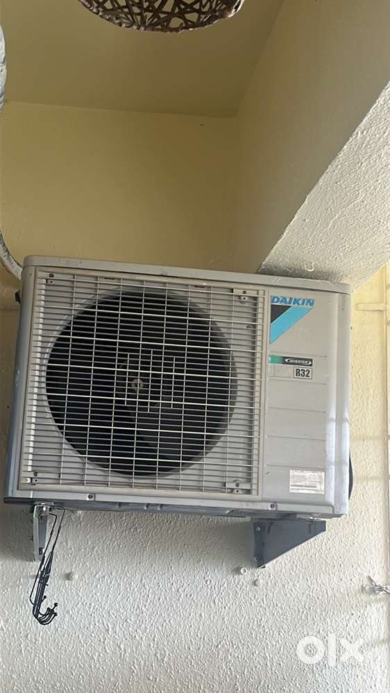 Daikin Ac 1ton