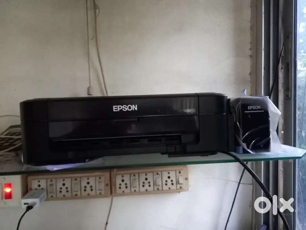 An espon fax machine L130