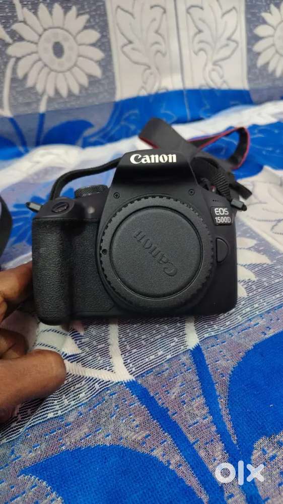 Canon eos 1500d