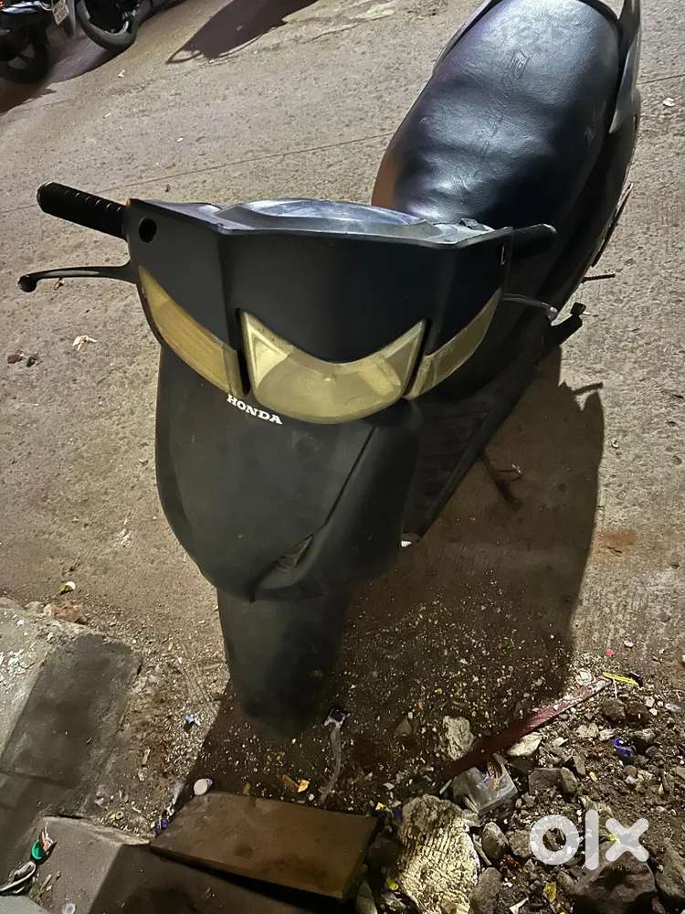 Honda activa 2010 model sell krna hai new gadi le lii hai