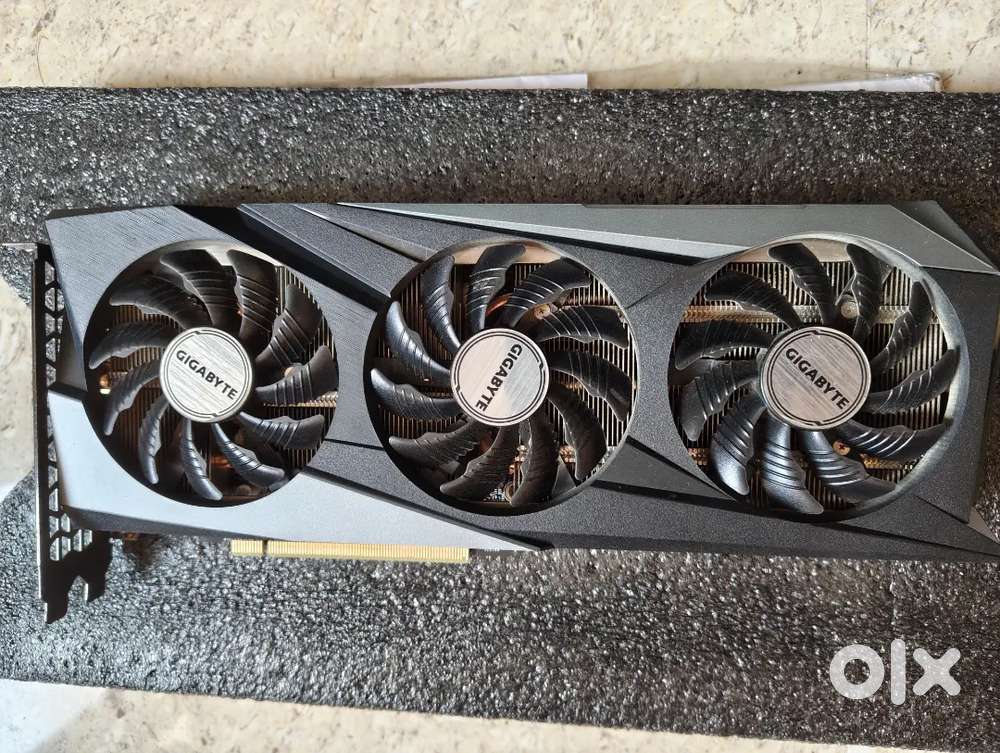 RTX 3060 mint condition 12GB triple fan OC edition