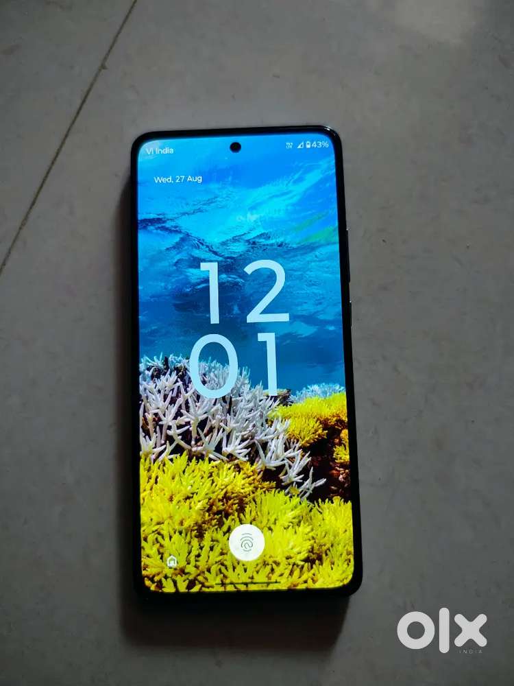 I want sell motorola EDGE 30 urgent sell want iphone