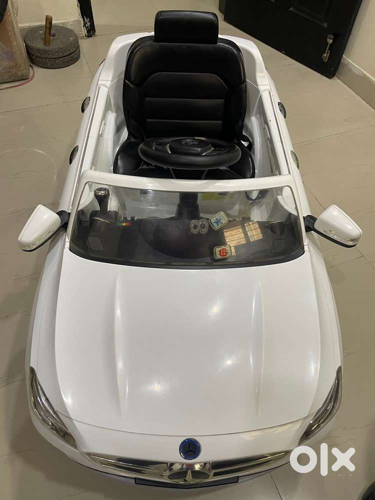 Fully drivable Toy car