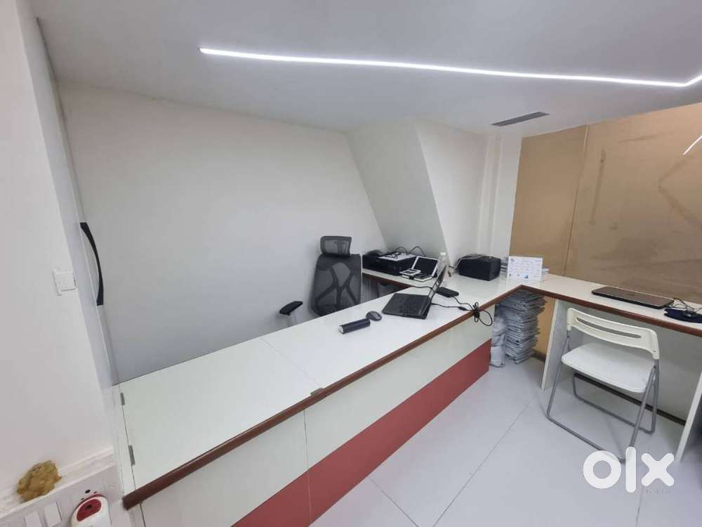 Office For Rent In Malad West