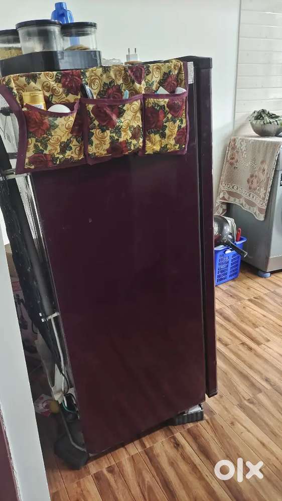 A whirlpool fridge capacity 195 ltr