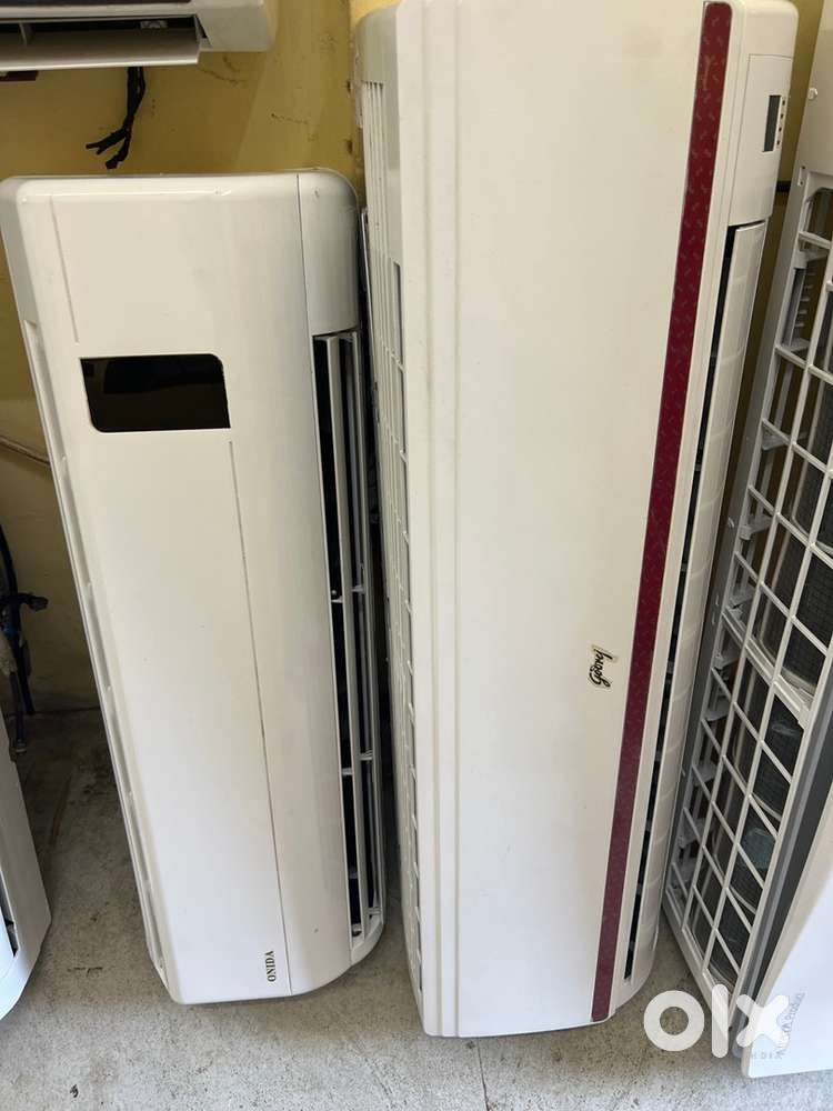 SPLIT AC GOOD CONDITION