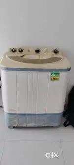 Semi automatic Washing machine (Dryer not working) (Negotiable)