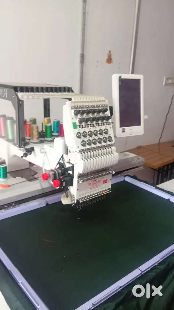 Auto embroidery machine only 5 to 6 month use