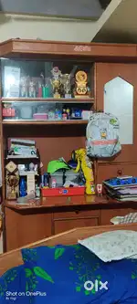 I want to sell my showcase