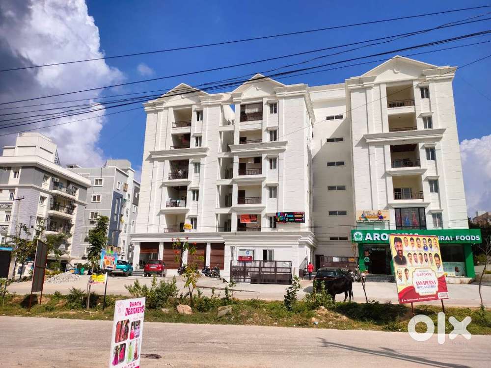 Semi Coomercial Space, East facing, 1st Floor, Suitable for Clinics